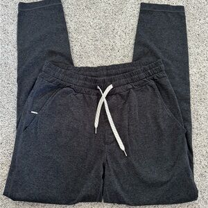 Vuori Ponto Performance Charcoal Pants